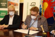 Podpisanie umowy na budowę Hali Powiatowej przy ZS nr 1 w Pabianicach